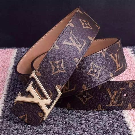 cinturon louis vuitton precio|cinturones louis vuitton.